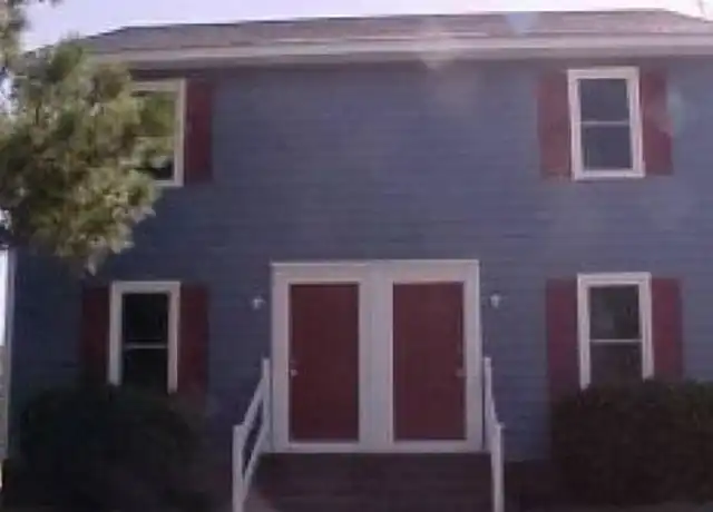 Property at 104 Shiloh Dr Unit B, Greenville, NC, 27834, 2 beds, 1.5 baths, [object Object]