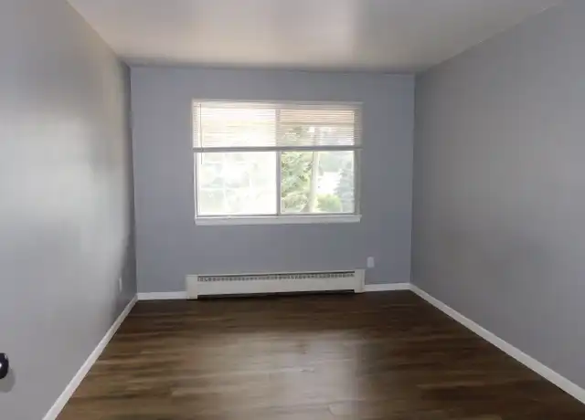Property at 1606 N Mason St Unit 7, Appleton, WI, 54914, 1 bed, 1 bath, [object Object]