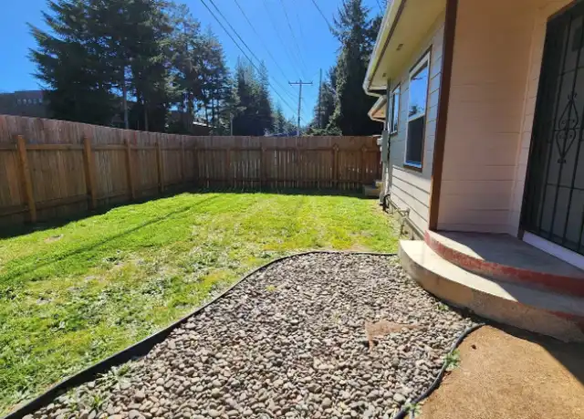 Property at 1935 Woodland Dr, Coos Bay, OR, 97420, 2 beds, 1.5 baths, [object Object]