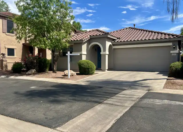 Property at 1095 E Parkview Ct, Gilbert, AZ, 85295, 3 beds, 2 baths, [object Object]