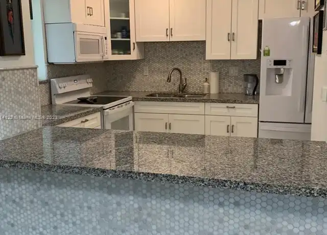 Property at 9140 Fontainebleau Blvd, Miami, FL, 33172, 2 beds, 2 baths, [object Object]
