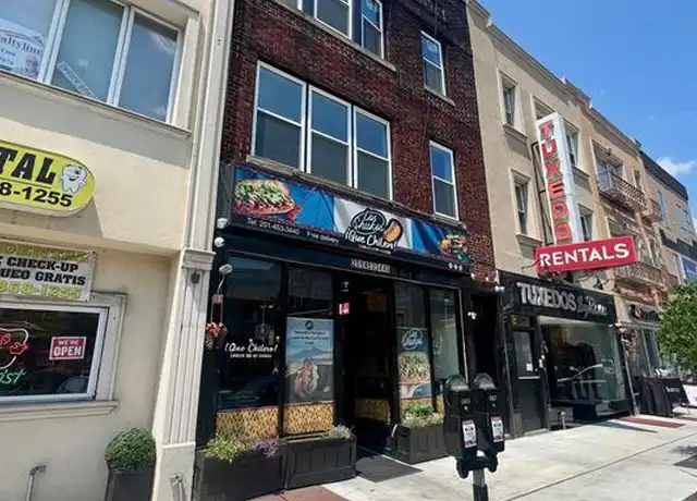 Property at 7723 Bergenline Ave Unit 3, North Bergen, NJ, 07047, 4 beds, 1 bath, [object Object]