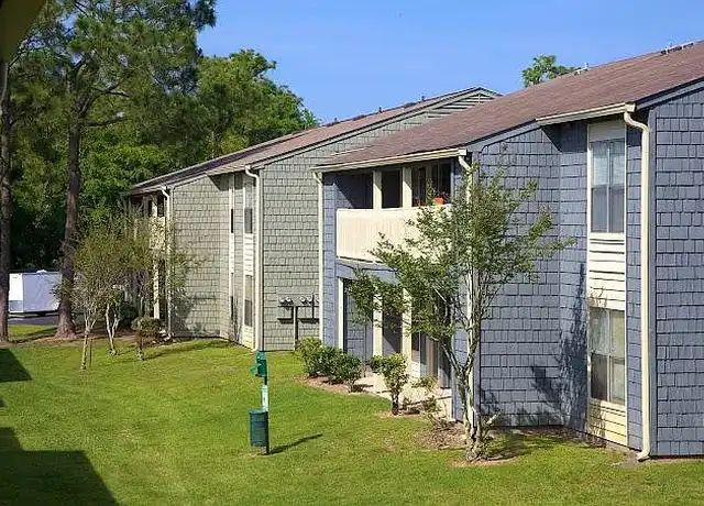 Property at Acas Crestview at Cordova - 3500 Creighton Rd, Pensacola, FL, 32504, 1 bed, 1 bath, [object Object]