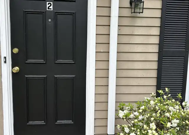 Property at 3130 Blue Rock Rd Unit 2, Lancaster, PA, 17603, 2 beds, 1 bath, [object Object]