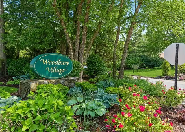 Property at 7 Village Ln, Woodbury, NY, 11797, 2 beds, 2.5 baths, [object Object]