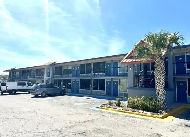 Property at 43420 Highway 27 #306, Davenport, FL, 33837, 1 bed, 1 bath, [object Object]