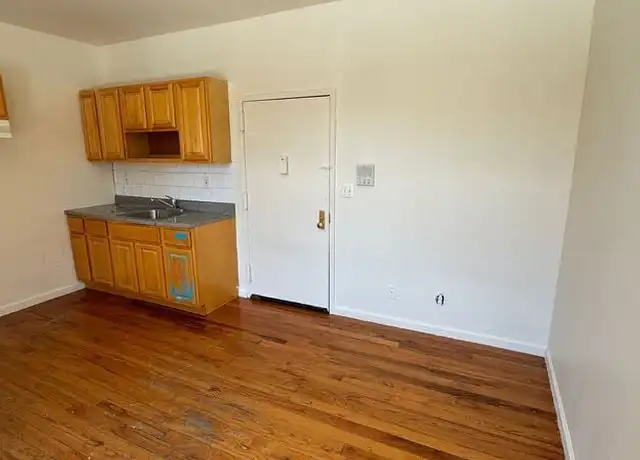 Property at 68 Jackson St, Yonkers, NY, 10701, 2 beds, 1 bath, [object Object]