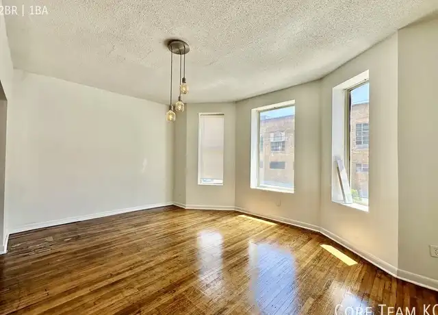 Property at 404 W 17 St Unit 1E, Kansas City, MO, 64108, 2 beds, 1 bath, [object Object]
