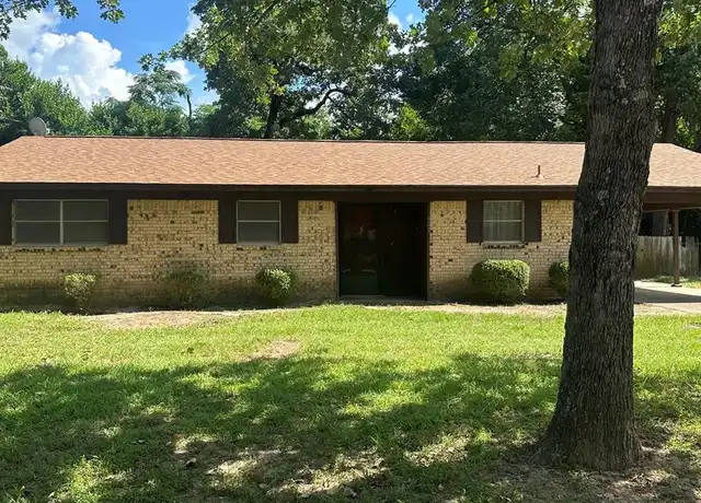 Property at 403 Davis Dr, Athens, TX, 75751, 3 beds, 2 baths, [object Object]