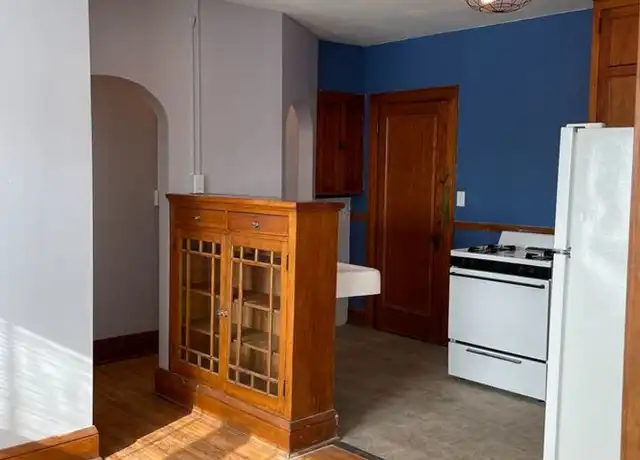 Property at 4112 Chicago Ave Unit 2, Minneapolis, MN, 55407, 2 beds, 1 bath, [object Object]