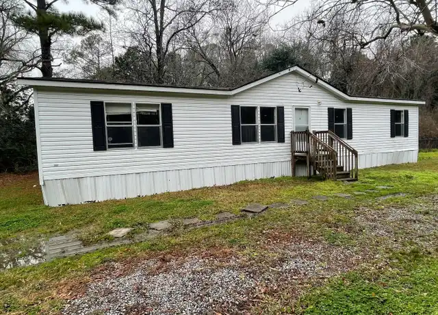 Property at 506 Bethea St, Latta, SC, 29565, 3 beds, 2 baths, [object Object]