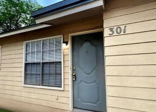 Property at 844 E Sunshine Dr Unit 301, San Antonio, TX, 78228, 2 beds, 1 bath, [object Object]