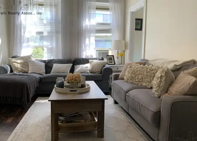 Property at 17 Tileston St Unit 4, Boston, MA, 02113, 1 bed, 1 bath, [object Object]