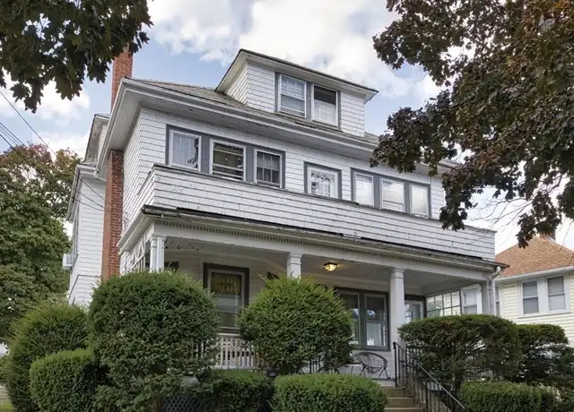 Property at 104-106 Payson Rd Unit 106, Belmont, MA, 02478, 5 beds, 2 baths, [object Object]