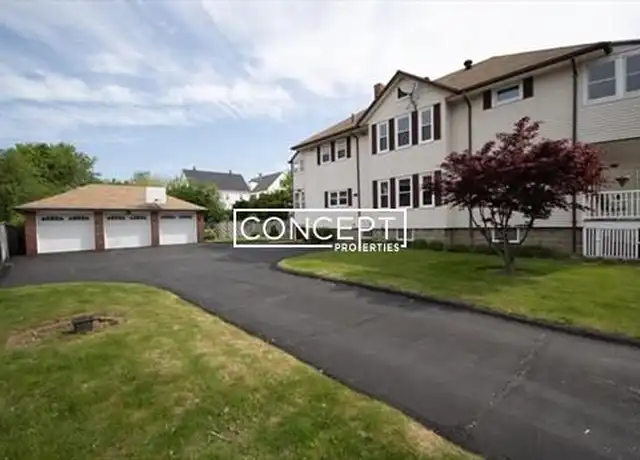 Property at 10 Eliot St, Medford, MA, 02155, 3 beds, 1 bath, [object Object]