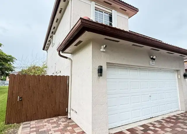 Property at 22902 SW 113th Ct, Miami, FL, 33170, 1 bed, 1 bath, [object Object]