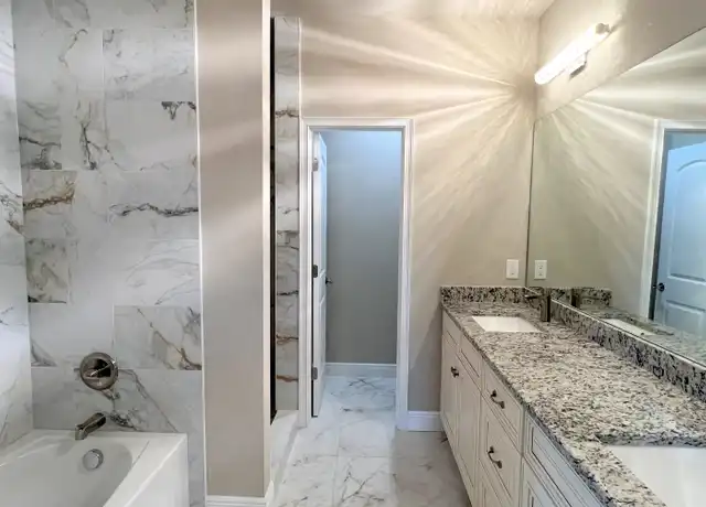 Property at 2405 W North B St #1, Tampa, FL, 33609, 3 beds, 2.5 baths, [object Object]