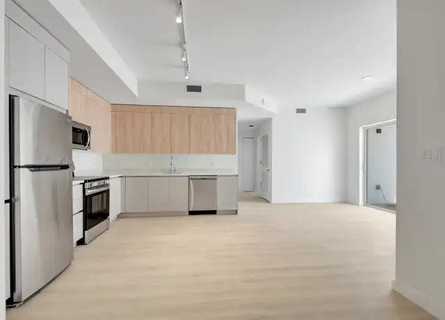 Property at 2319 N Dixie Hwy Unit 2319, Lake Worth Beach, FL, 33460, 3 beds, 2 baths, [object Object]