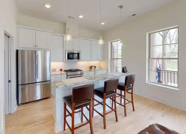 Property at Warsaw (WAR) - 313 N Buffalo St, Warsaw, IN, 46580, 4 beds, 4.5 baths, [object Object]