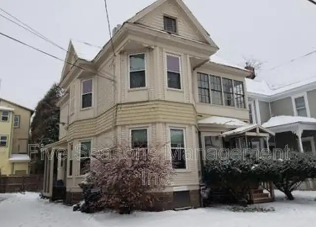 Property at 55 Greene St Unit 4, Burlington, VT, 05401, 2 beds, 1 bath, [object Object]