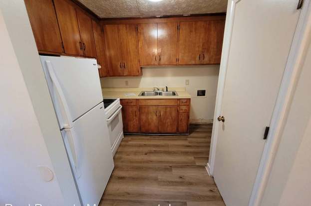 1406 Chesapeake St, Charlottesville, VA 22902