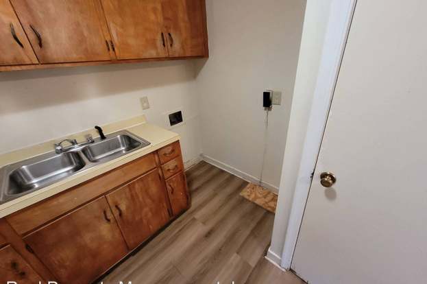 1406 Chesapeake St, Charlottesville, VA 22902