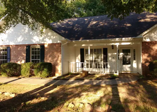 Property at 385 Burch Rd, Fayetteville, GA, 30215, 4 beds, 2 baths, [object Object]