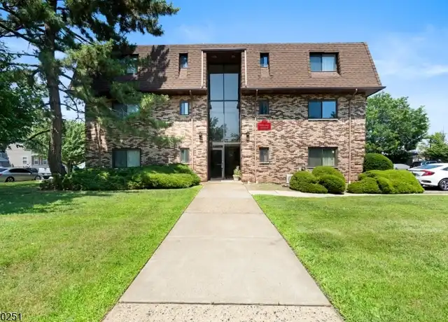 Property at 110 Newark Ave Unit 4-4, Belleville, NJ, 07109, 2 beds, 1 bath, [object Object]