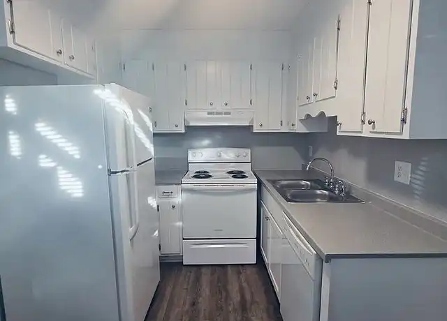 Property at WM - West Meadows - 100 W Meadow Dr, Winston-Salem, NC, 27103, 1-2 bed, 1 bath, [object Object]