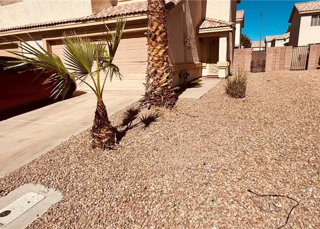 Property at 722 Peregrine Falcon St, Henderson, NV, 89015, 3 beds, 2.5 baths, [object Object]