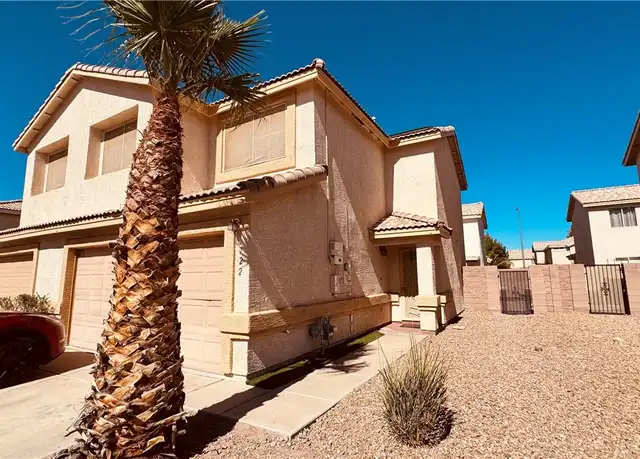 Property at 722 Peregrine Falcon St, Henderson, NV, 89015, 3 beds, 2.5 baths, [object Object]
