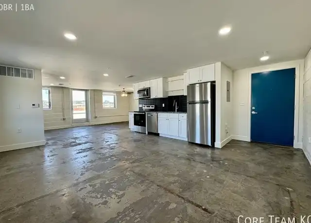 Property at 3100 Gillham Plz Unit 304, Kansas City, MO, 64109, 0 beds, 1 bath, [object Object]