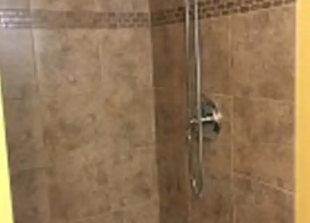 Property at 13010 Grandview Rd Unit 5, Grandview, MO, 64030, 0 beds, 1 bath, [object Object]