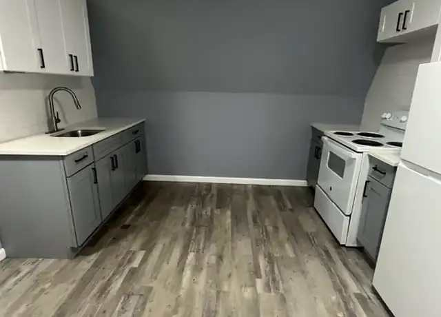 Property at 76 Ellis Ave Unit 3, Irvington, NJ, 07111, 1 bed, 1 bath, [object Object]