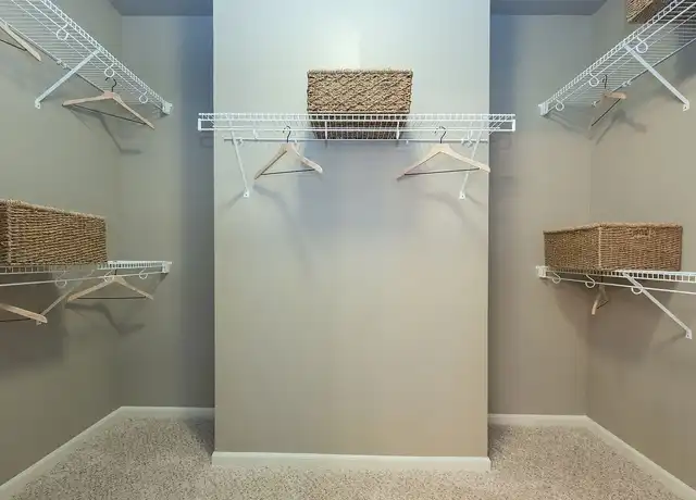 Property at Apex On Quality Hill - 1050 Jefferson St, Kansas City, MO, 64105, 1-2 bed, 1-2 bath, [object Object]
