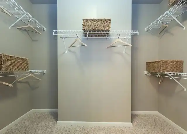 Property at Apex On Quality Hill - 1050 Jefferson St, Kansas City, MO, 64105, 1-2 bed, 1-2 bath, [object Object]