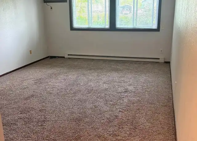 Property at 777 S Laurel St Unit 303, Cloquet, MN, 55720, 1 bed, 1 bath, [object Object]