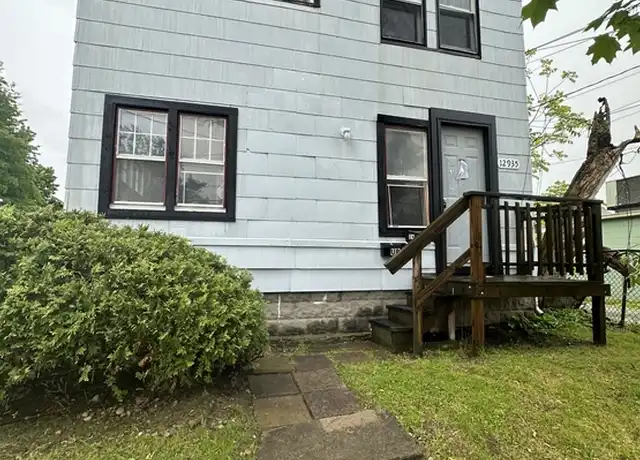 Property at 12935 McGowan Ave, Cleveland, OH, 44135, 2 beds, 1 bath, [object Object]