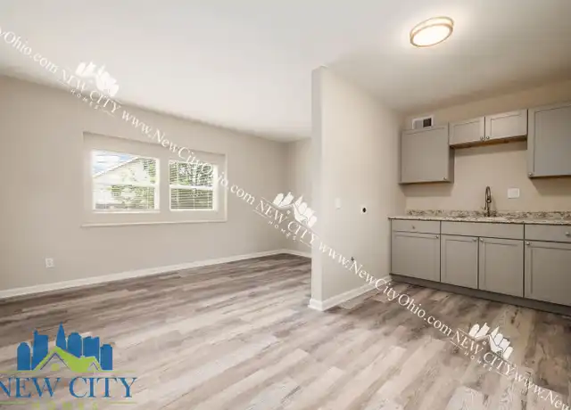 Property at 416 S Yale Ave Unit 1150 (Upper), Columbus, OH, 43223, 2 beds, 1 bath, [object Object]