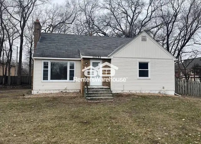 Property at 10152 Lyndale Ave S Unit A, Minneapolis, MN, 55420, 4 beds, 1 bath, [object Object]
