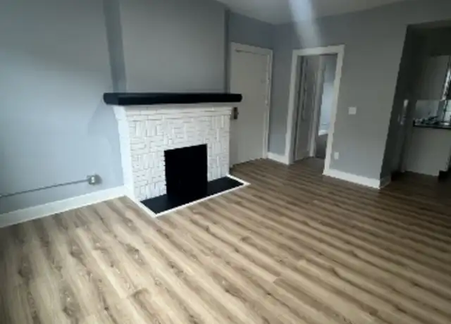 Property at 2654 N Moreland Blvd Unit 29, Cleveland, OH, 44120, 2 beds, 1 bath, [object Object]