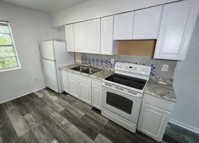 Property at 3215 NW 48th St, Miami, FL, 33142, 2 beds, 1 bath, [object Object]