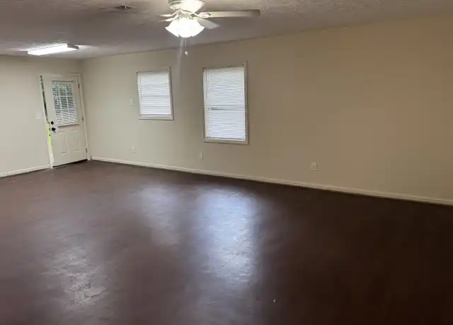 Property at 6256 Potomac Cir, Columbus, GA, 31909, 3 beds, 1.5 baths, [object Object]