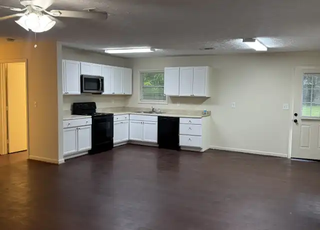 Property at 6256 Potomac Cir, Columbus, GA, 31909, 3 beds, 1.5 baths, [object Object]