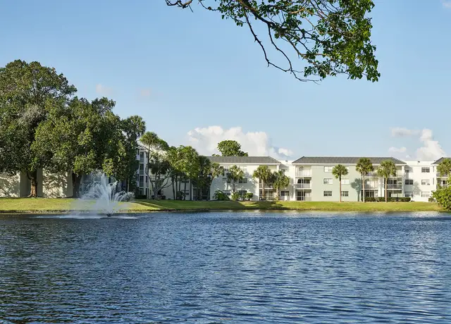 Photo of 2853 W Commercial Blvd, Fort Lauderdale, FL 33309