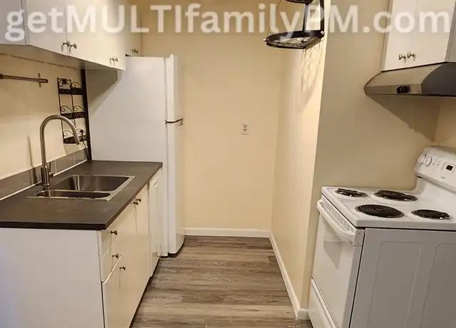 Property at 1111 E Butler Dr Unit D, Phoenix, AZ, 85020, 1 bed, 1 bath, [object Object]