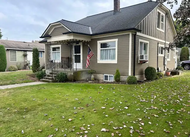 Property at 817 Grover St, Lynden, WA, 98264, 3 beds, 1.5 baths, [object Object]