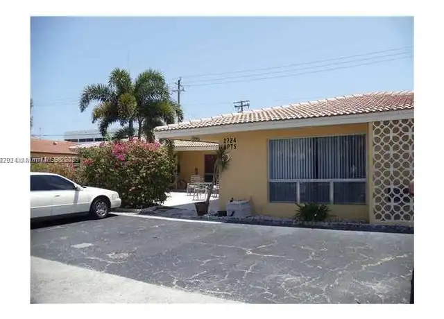 Property at 2724 NE 32nd St Unit 2-3, Fort Lauderdale, FL, 33306, 4 beds, 2.5 baths, [object Object]
