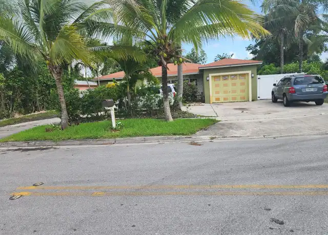 Property at 5385 SW 8th Ct, Margate, FL, 33068, 3 beds, 2 baths, [object Object]