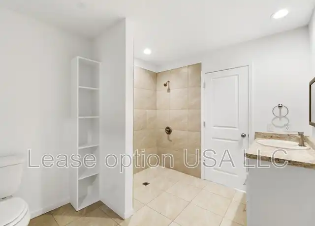 Property at 34 Pine St Unit D, Ludowici, GA, 31316, 1 bed, 1 bath, [object Object]